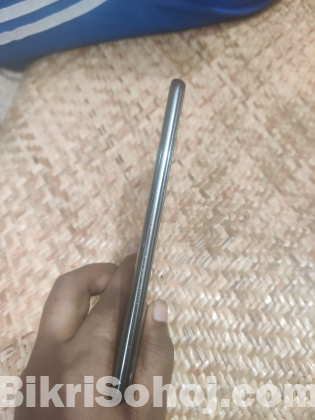 Poco f3 / mi 11x (6/128)